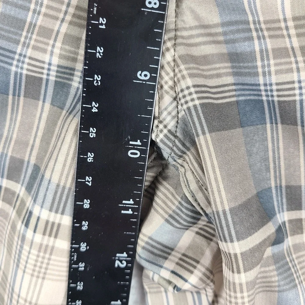 The North Face Shorts Mens 30 Brown Beige Tan Plaid 10